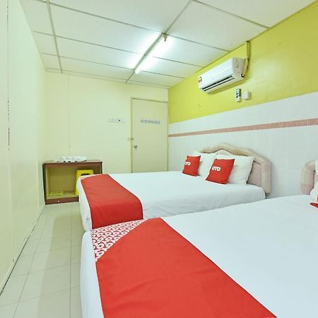Spot On 90472 Hotel Heritage Malacca Exteriör bild
